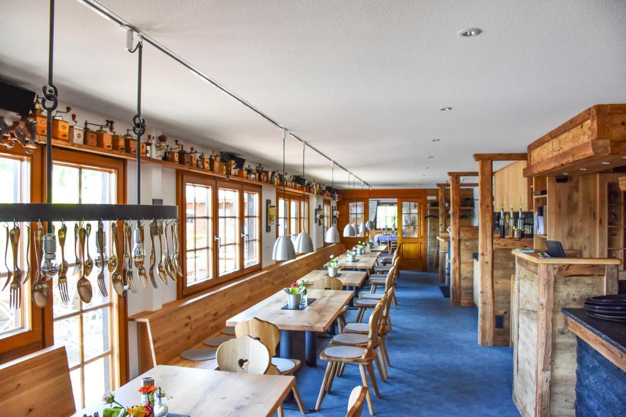 Hoehengasthaus Kolmenhof An Der Donauquelle Фуртванґен Екстер'єр фото